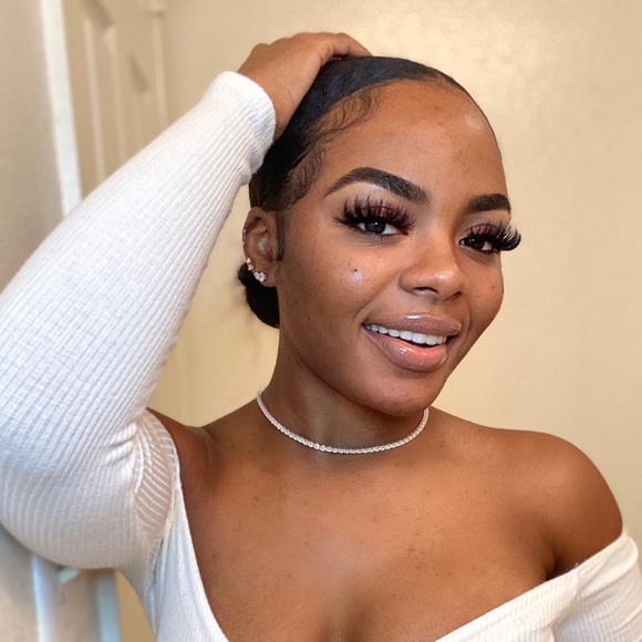 Meet your Posher, Meagan - Picture 1 of 1